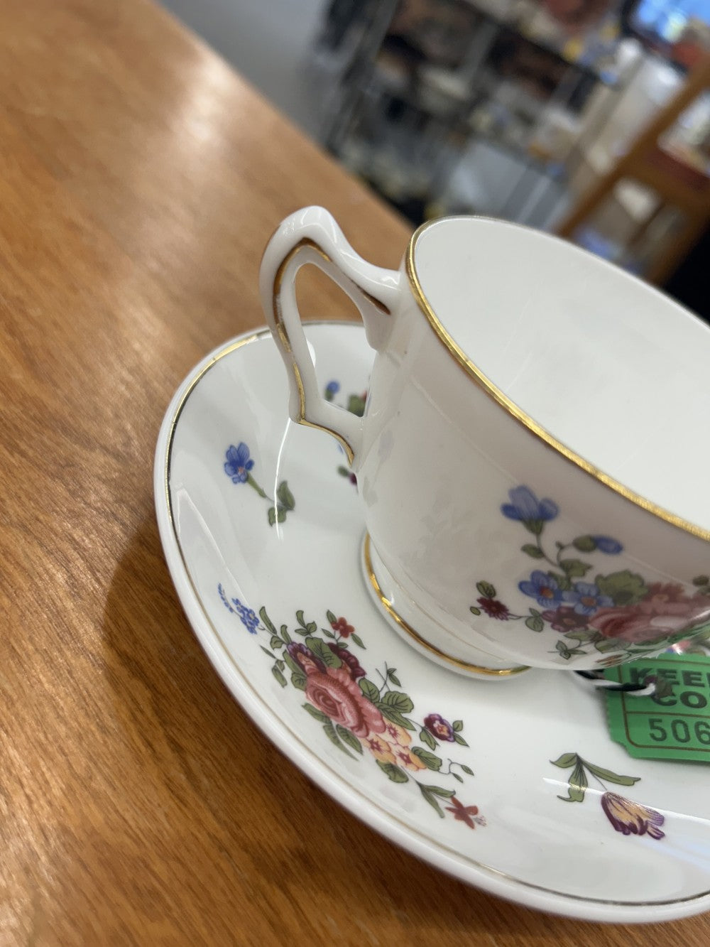 Crown Staffordshire Bone China Teacup w/ Saucer|3821