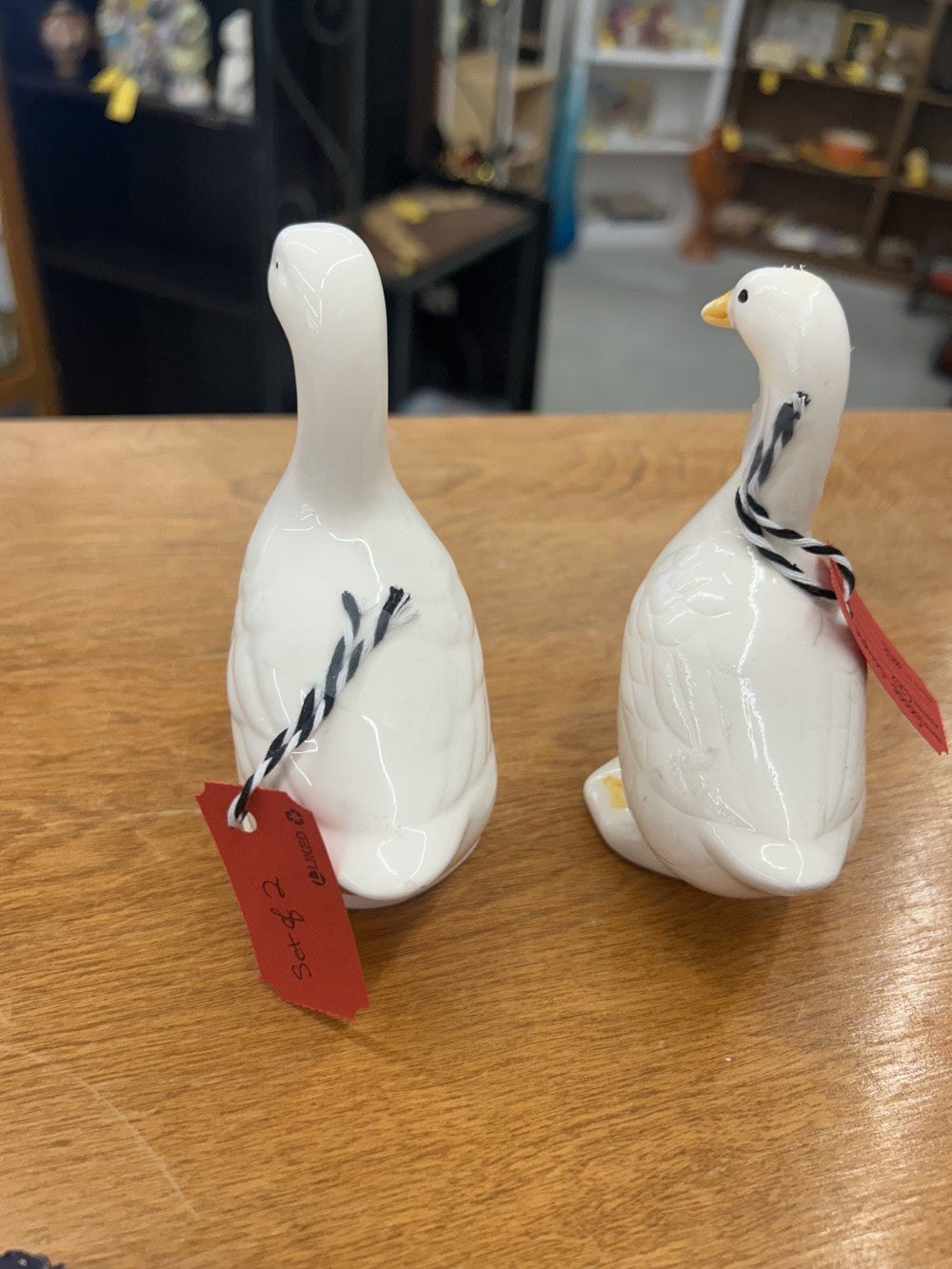 Ceramic Geese set of 2|3848