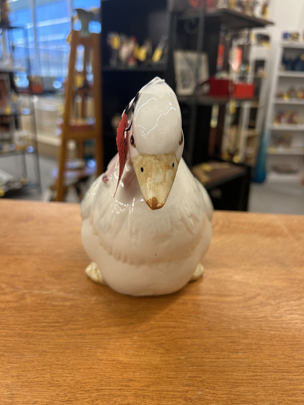 Ceramic Goose w/ bow planter|3837