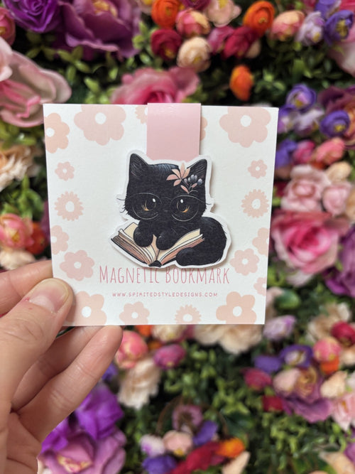 Black Cat with Book Bookmark|2583