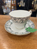 English Castle Bone China Teacup w/ Saucer|3870