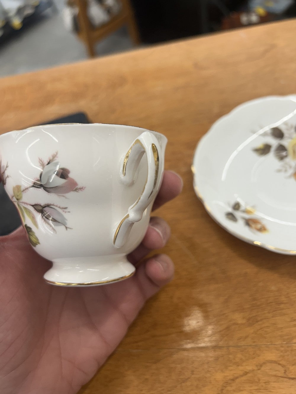 Floral Teacup w/ Saucer|3861
