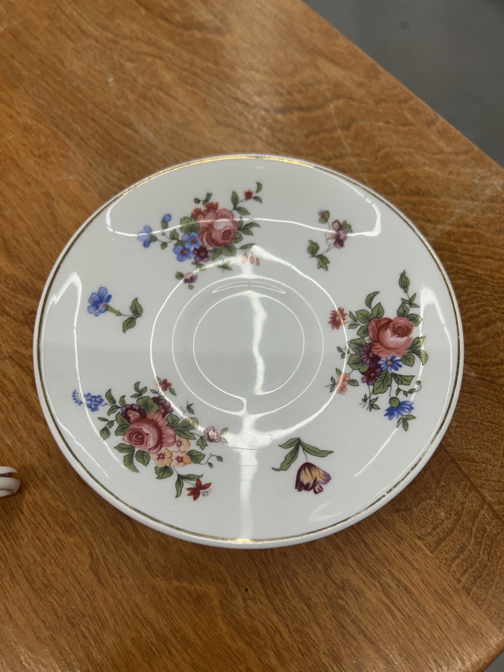 Crown Staffordshire Bone China Teacup w/ Saucer|3820