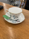 English Castle Bone China Teacup w/ Saucer|3888